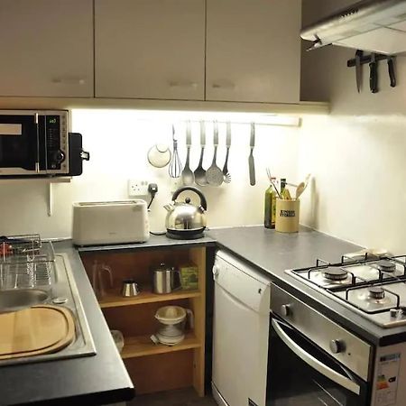 Seal, Comfortable Family Cottage 휫비 외부 사진